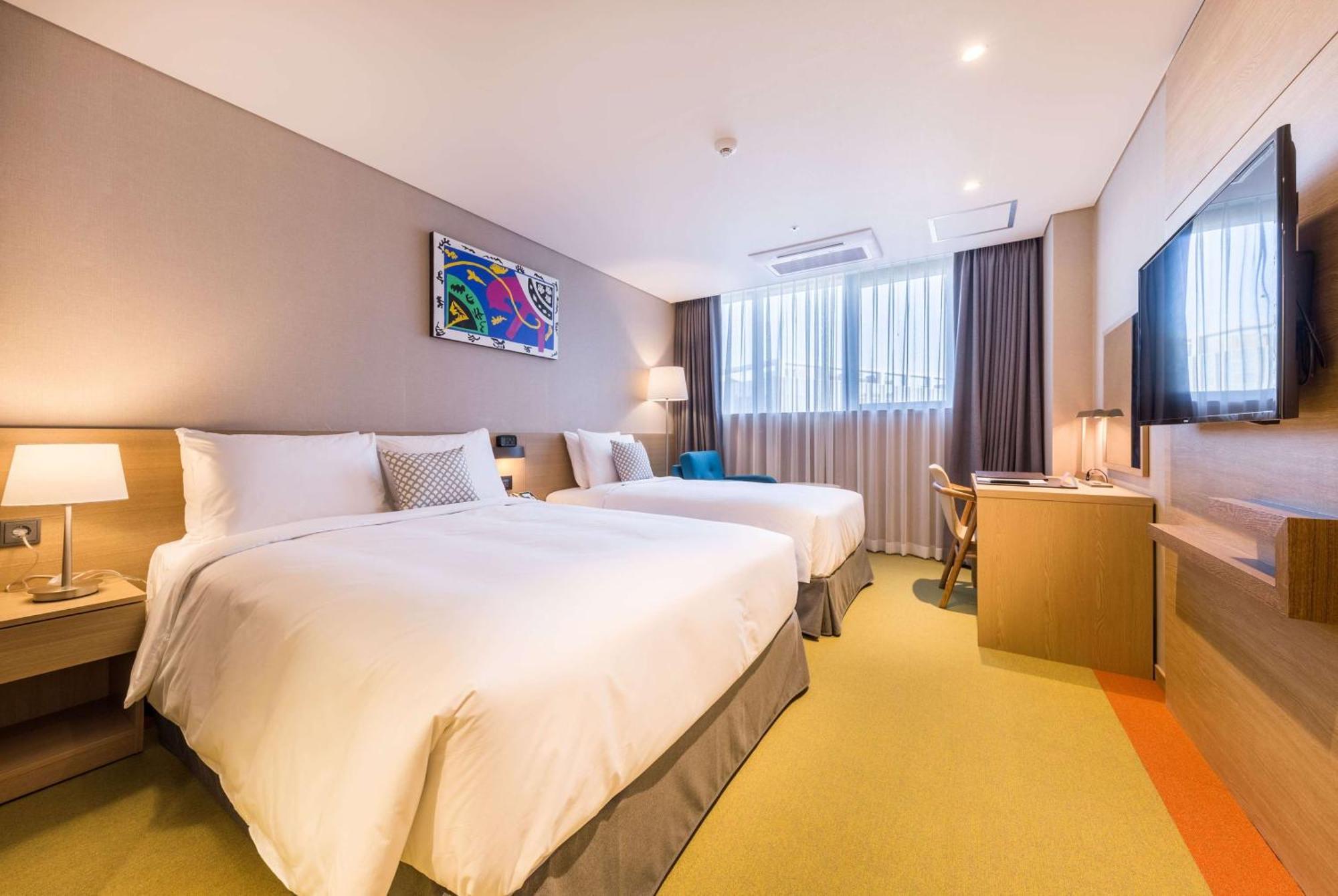 Howard Johnson By Wyndham Incheon Airport Zewnętrze zdjęcie