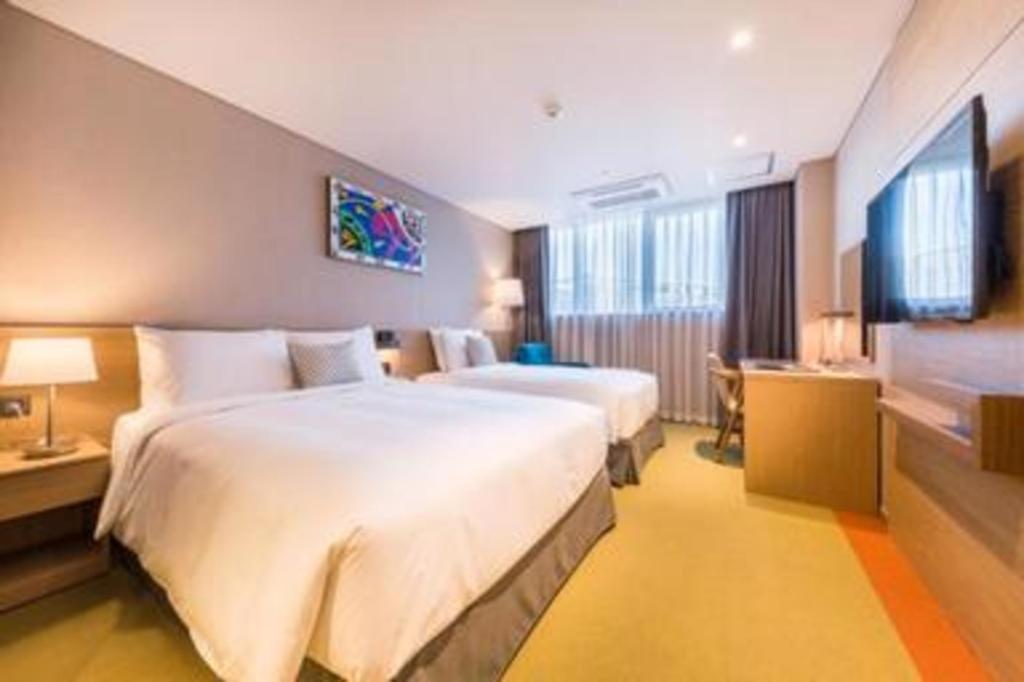 Howard Johnson By Wyndham Incheon Airport Zewnętrze zdjęcie
